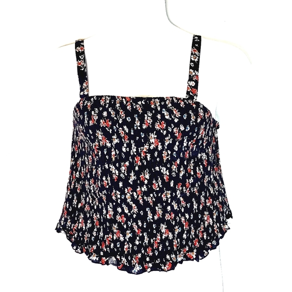 Torrid crop tank - Picture 2 of 7